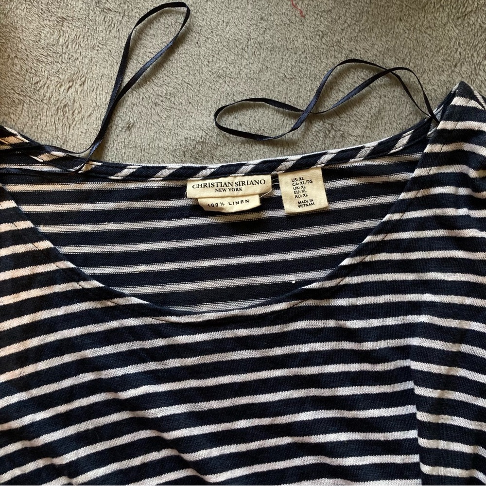 Christian Siriano 100% Linen Navy and White Striped Short Sleeve Top - Picture 3 of 6
